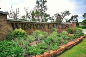 Weston Lakes